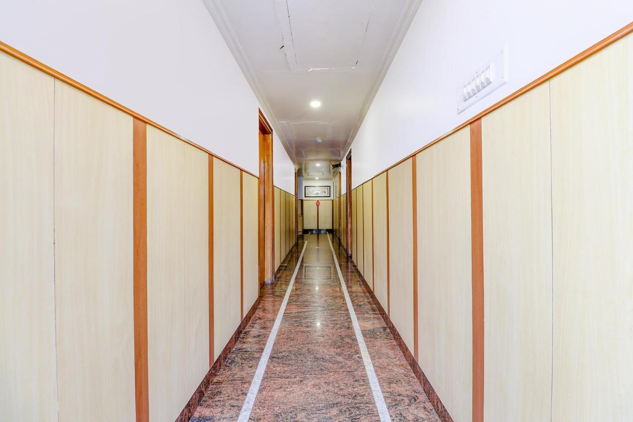 העיר בנגלור Fabhotel Shivaals Residency - Rajajinagar מראה חיצוני תמונה