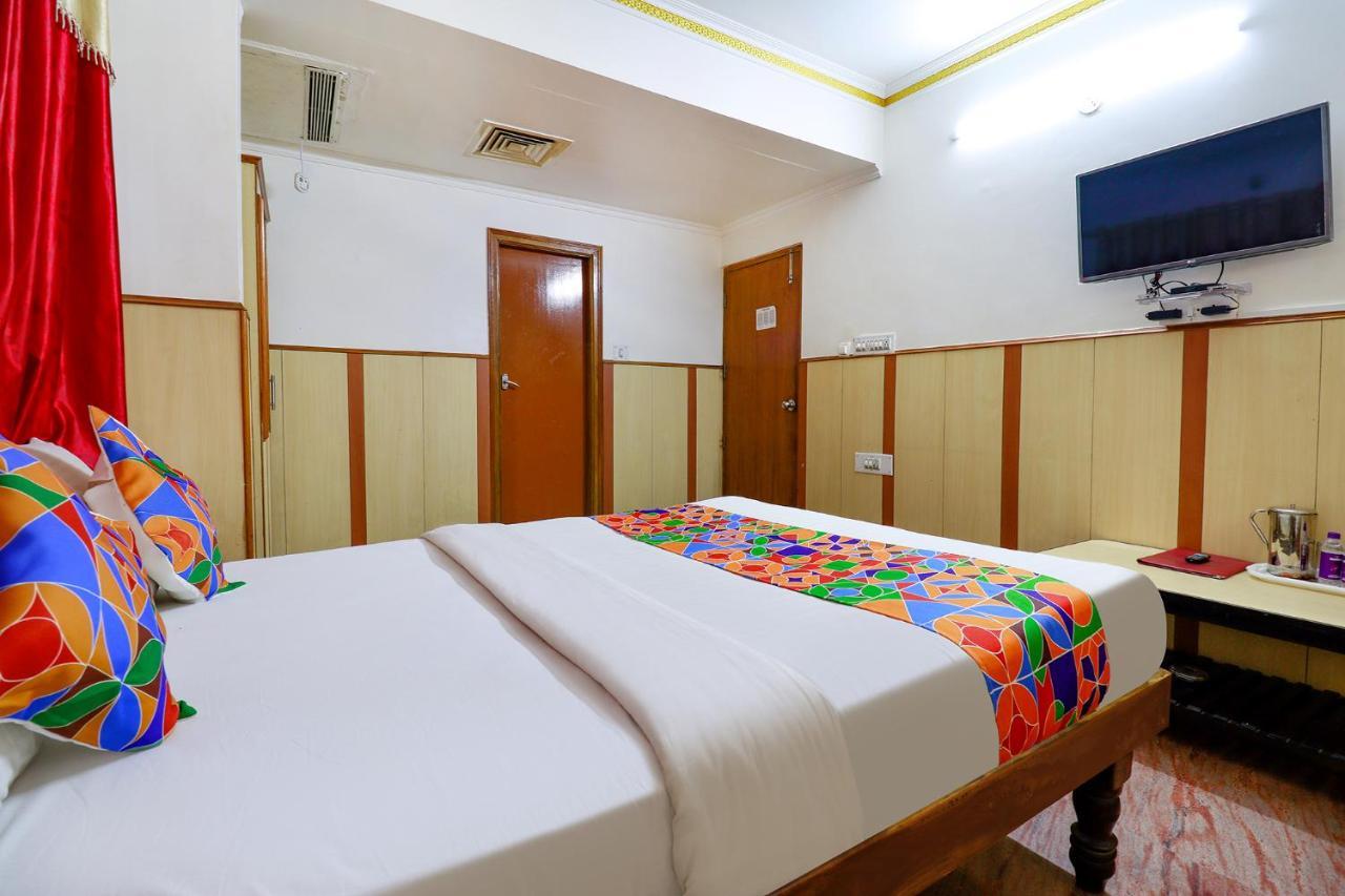 העיר בנגלור Fabhotel Shivaals Residency - Rajajinagar מראה חיצוני תמונה