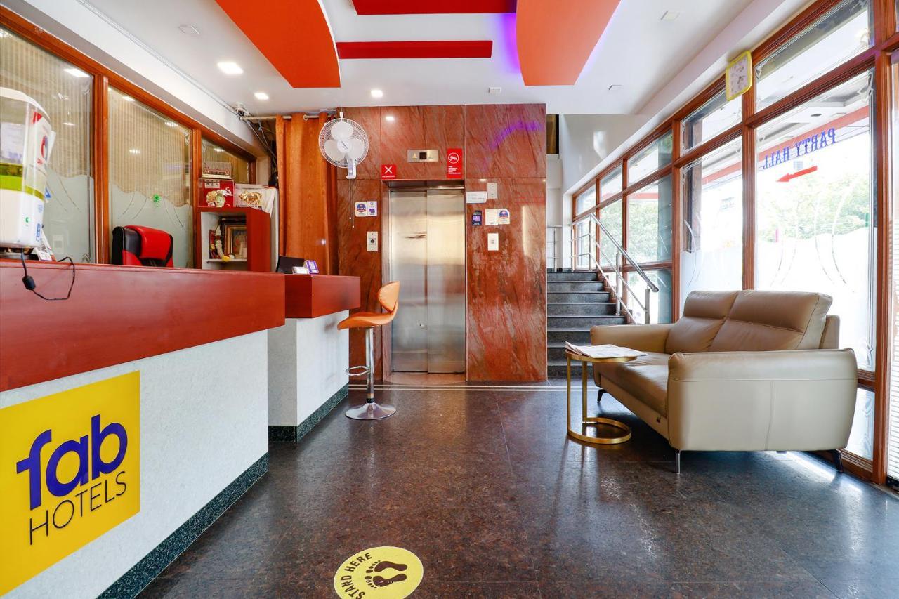 העיר בנגלור Fabhotel Shivaals Residency - Rajajinagar מראה חיצוני תמונה