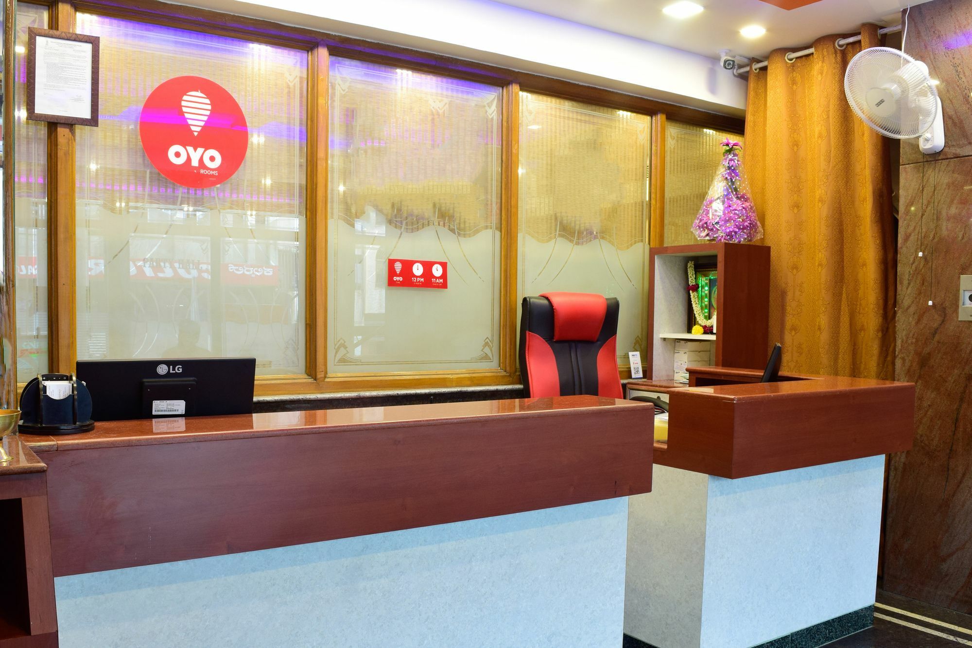 העיר בנגלור Fabhotel Shivaals Residency - Rajajinagar מראה חיצוני תמונה