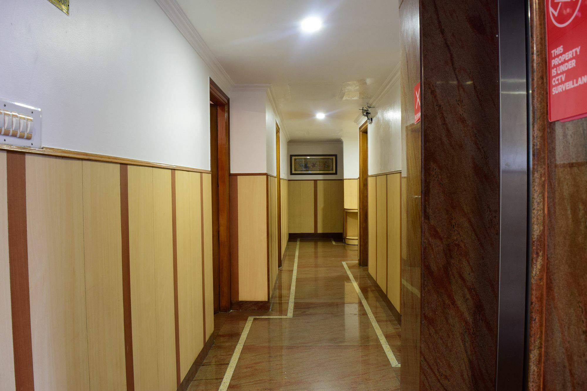 העיר בנגלור Fabhotel Shivaals Residency - Rajajinagar מראה חיצוני תמונה